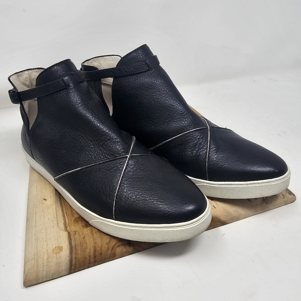 Cocktail Sneakers, designed in Brooklyn, Black and silver high-end sneakers. 8